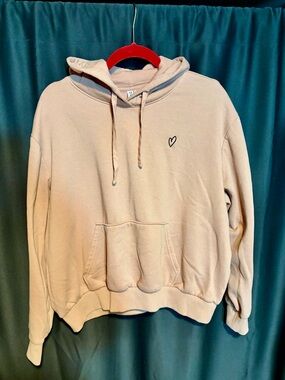 Divided dusty pink Heart-Embroidered Hoodie sweatshirt